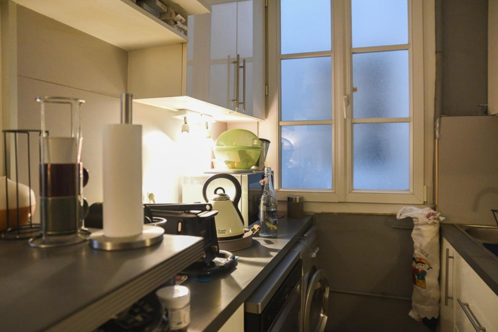 Apartment Pretty Cocoon 2 Steps From Montmartre