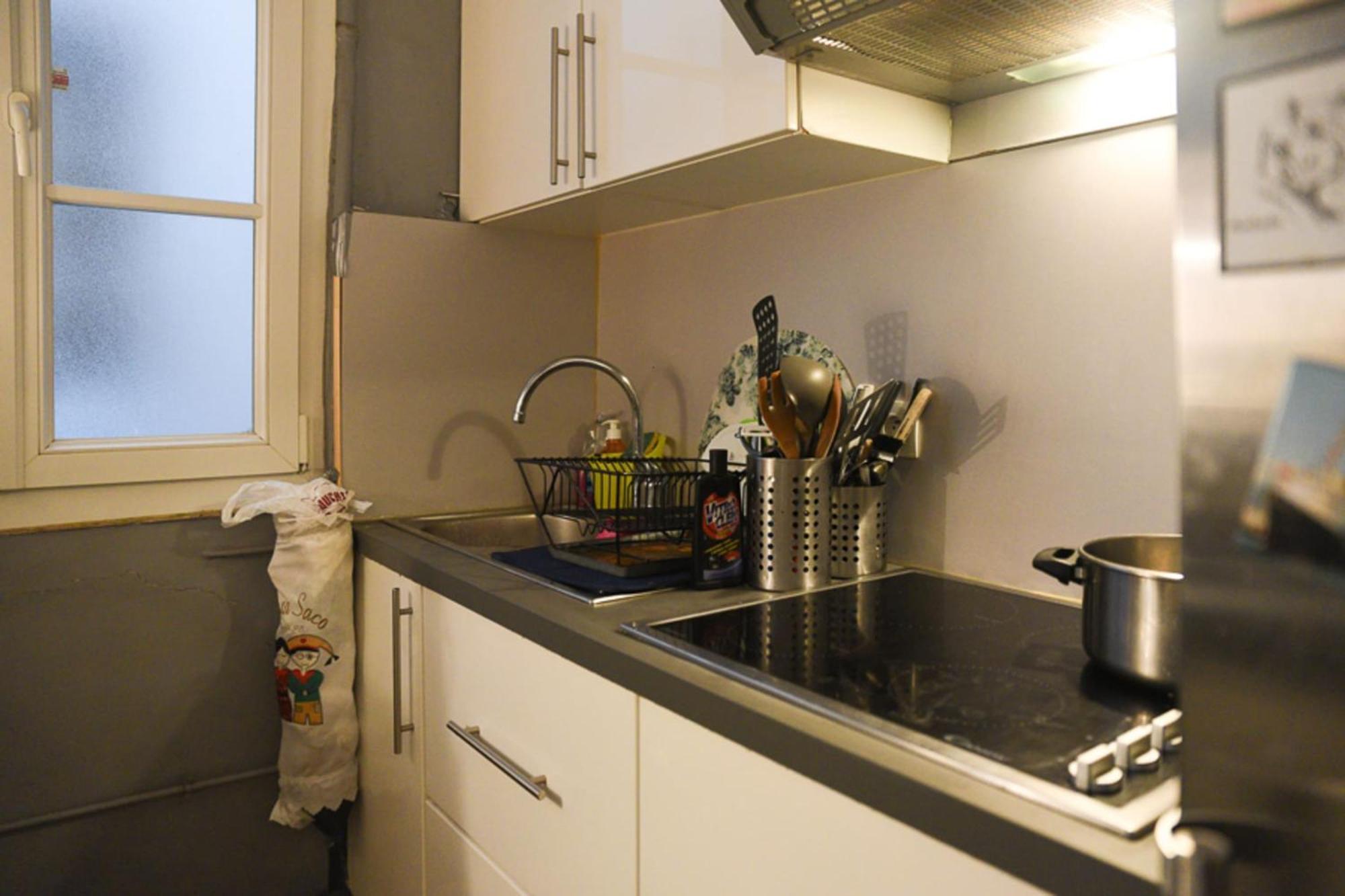 Pretty Cocoon 2 Steps From Montmartre Parigi